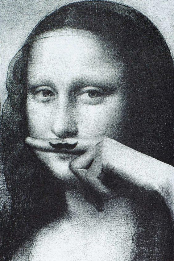 mona-list-mustache